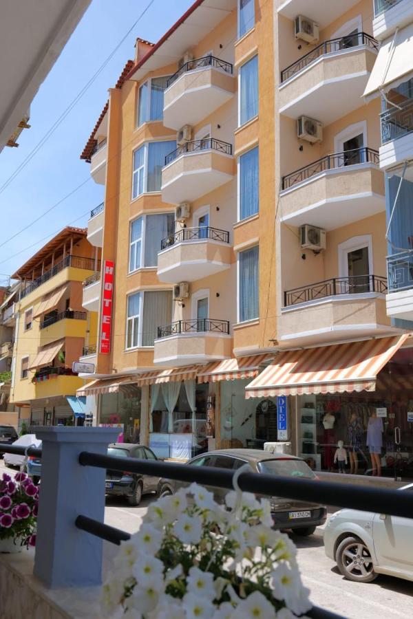סרנדה Hotel Veli מראה חיצוני תמונה
