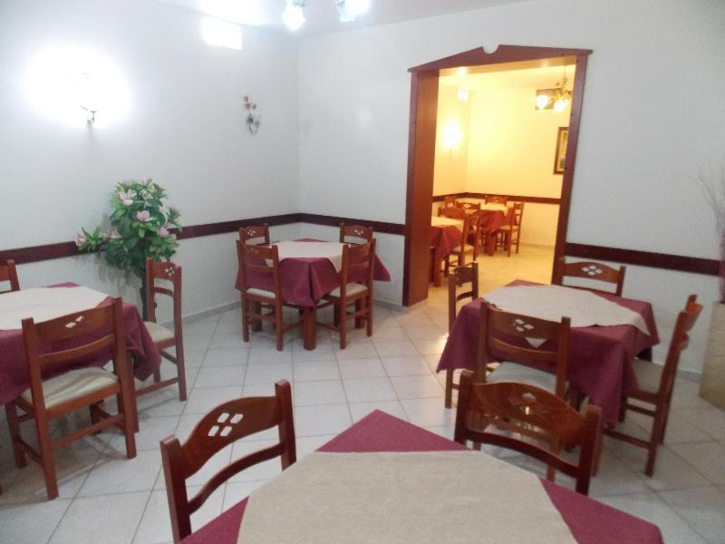 סרנדה Hotel Veli מראה חיצוני תמונה