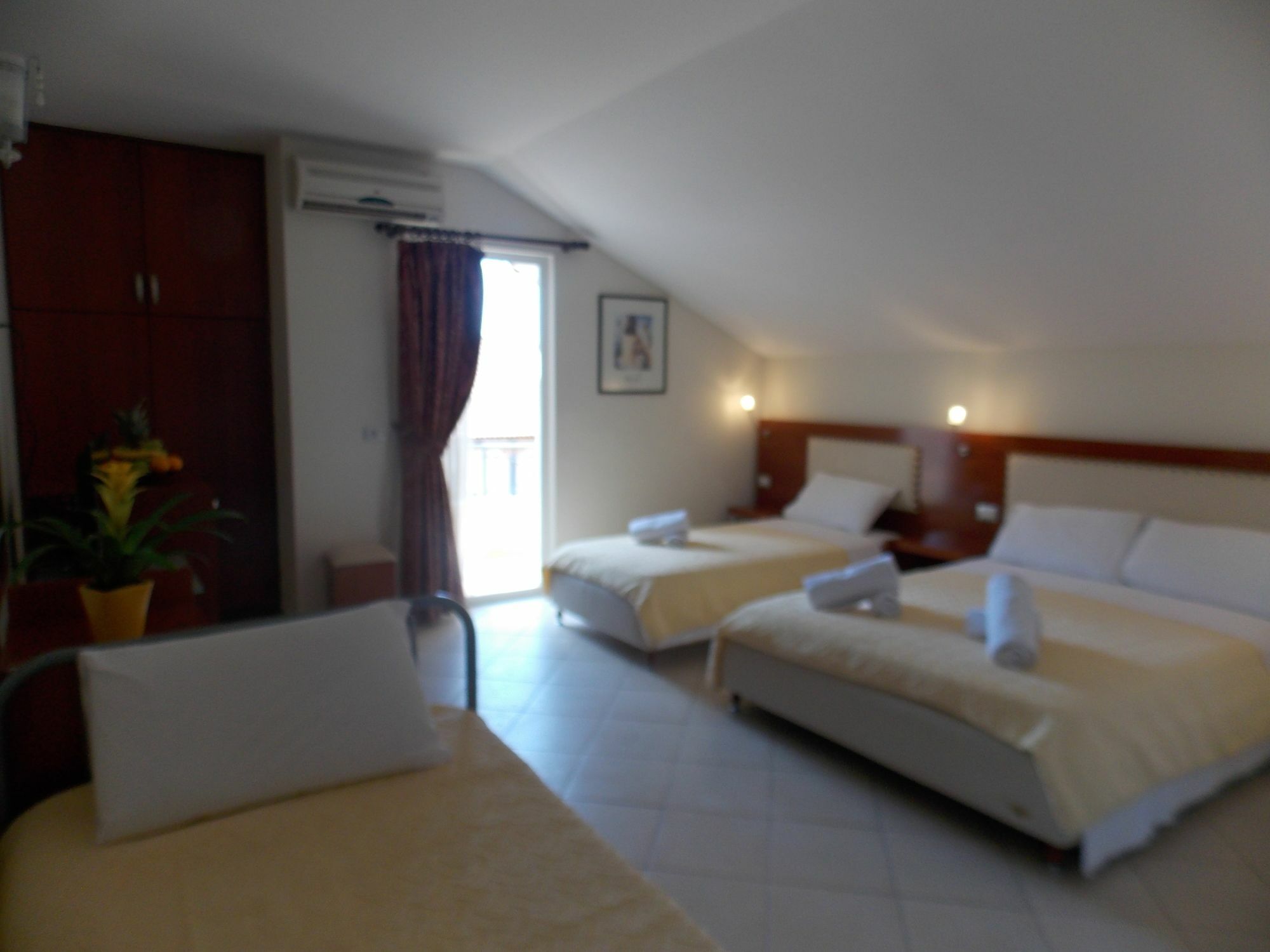 סרנדה Hotel Veli מראה חיצוני תמונה